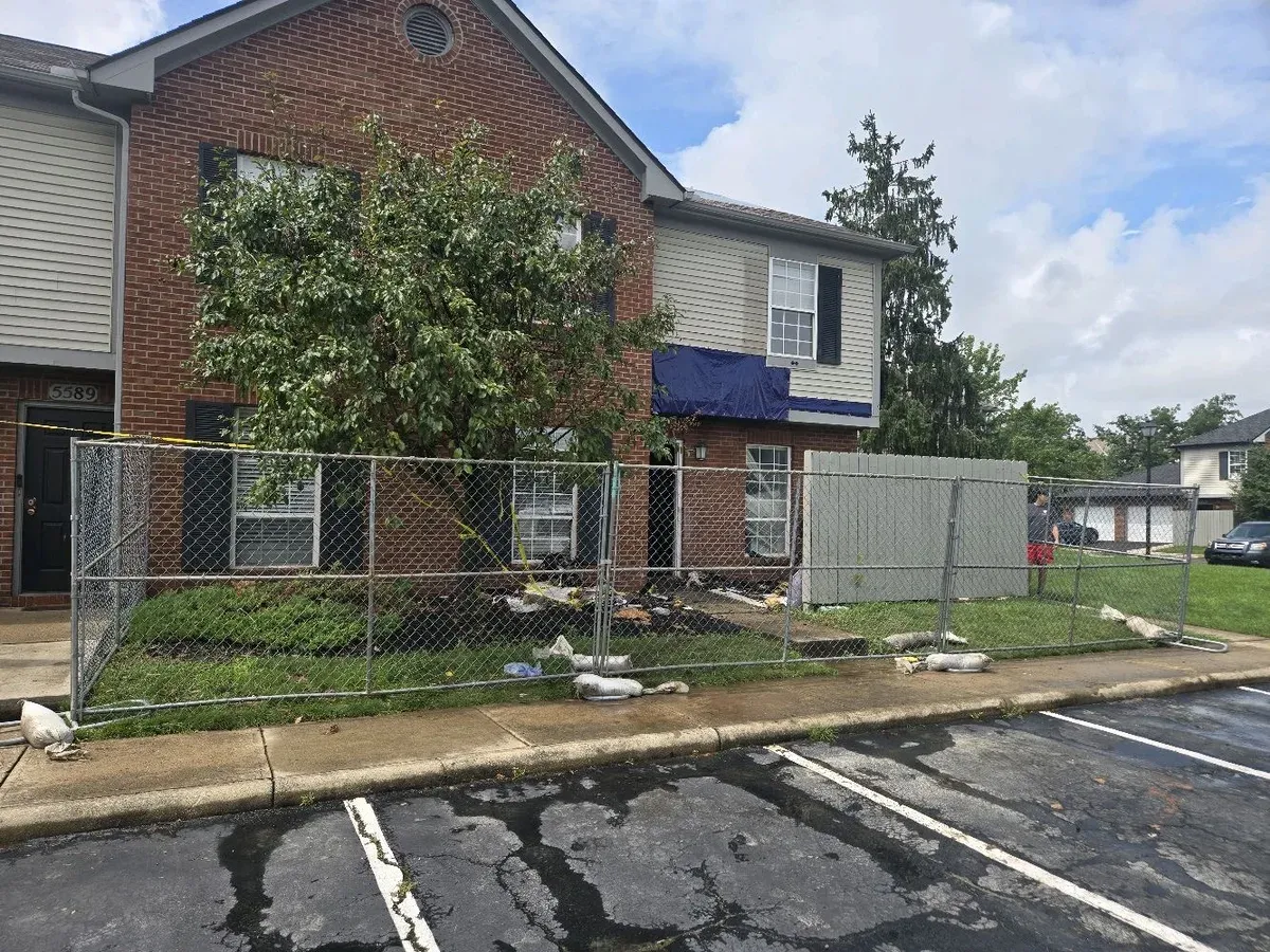 Emergency fencing response after apartment fires — Midway Rent-A-Fence